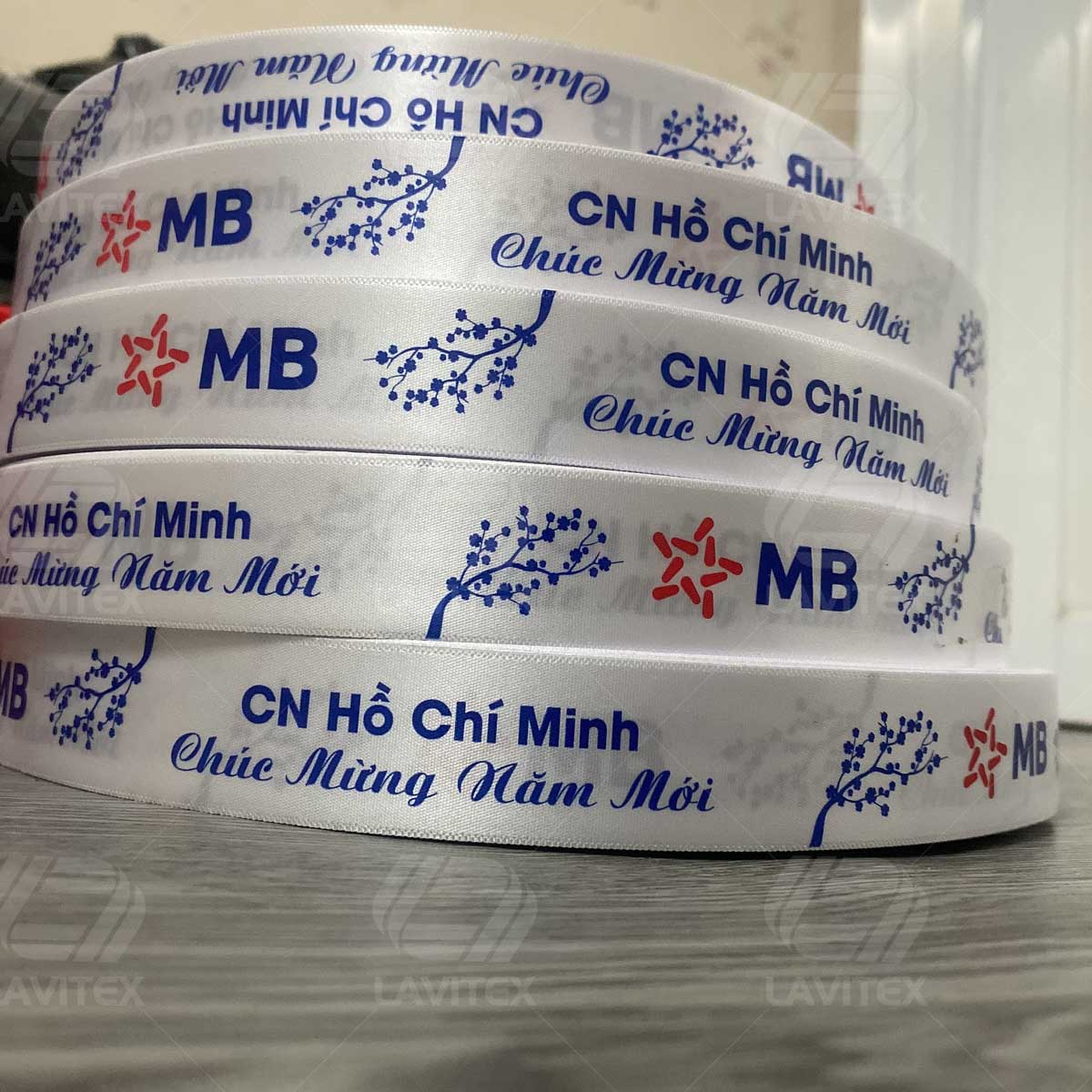 IN DÂY RUY BĂNG| IN DÂY RUY BĂNG GÓI QUÀ TẾT CỰC ĐẸP, SANG TRỌNG 2023 5 in day ruy bang gia re lavitex221206 14