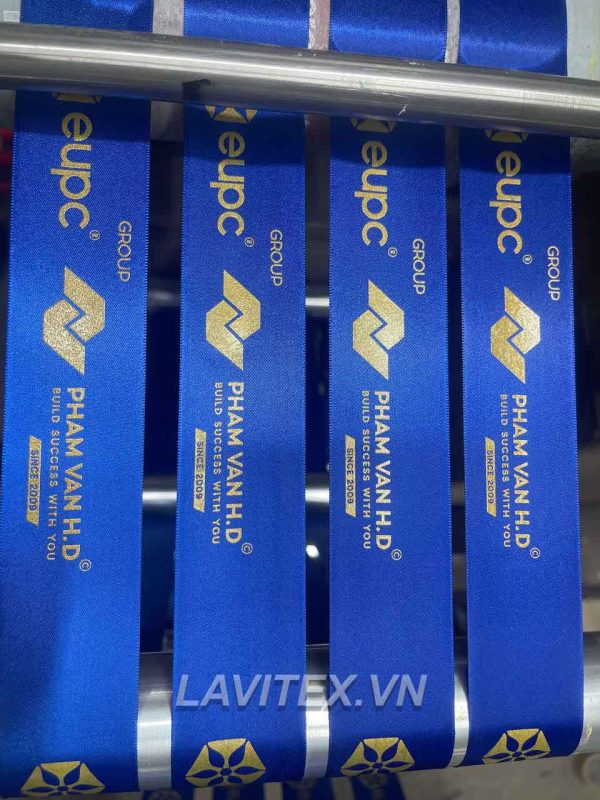 In tem lụa tại Bình Dương – Chất lượng vượt trội, giá thành cạnh tranh 3 Mẫu in tem lụa