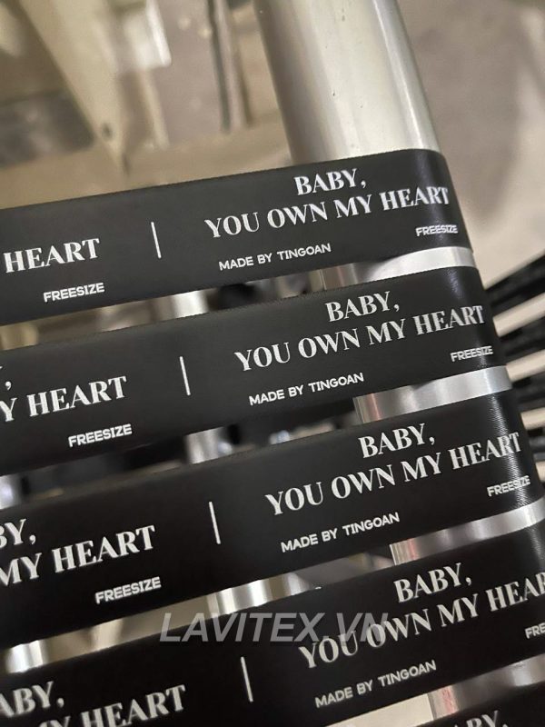 In tem lụa tại Bình Dương – Chất lượng vượt trội, giá thành cạnh tranh 4 Sản phẩm in tem lụa