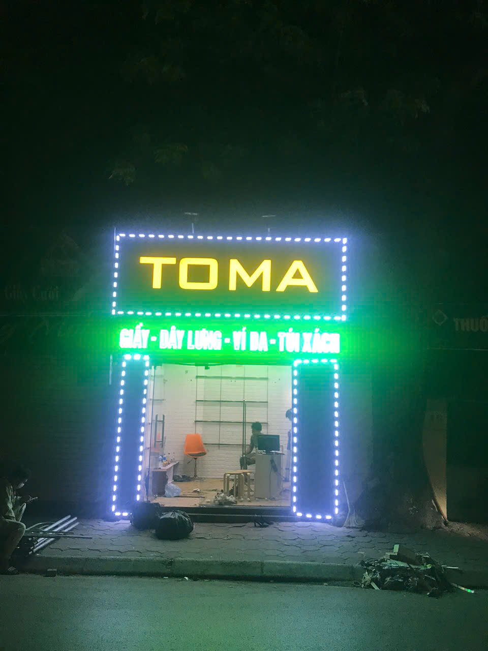 thi công mặt dựng aluminium alcorest chữ mặt mica sáng mặt tại hà nội