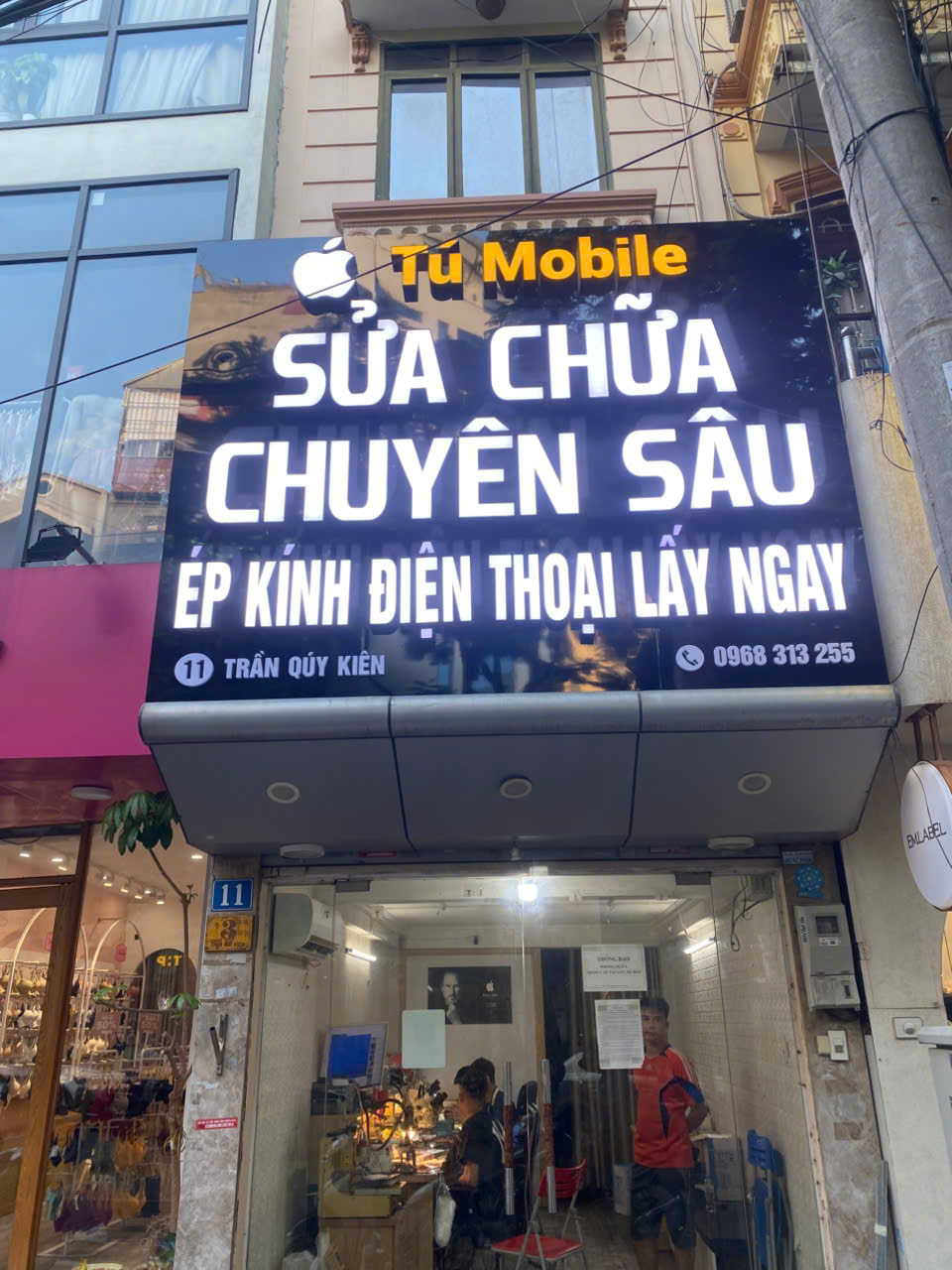thi công mặt dựng aluminium alcorest chữ mặt mica sáng mặt tại hà nội